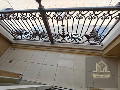 فلیٹ 2 غرفة نوم للايجار في تجارية مويلح، الشارقة - IMG-20251004-WA0019. jpg