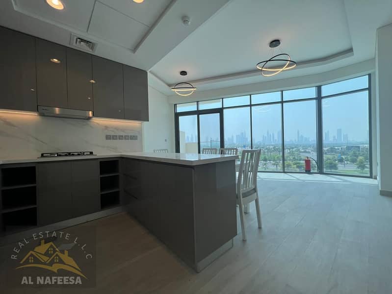 Luxury 1BHK Apartment | Burj Khalifa View + Amenities