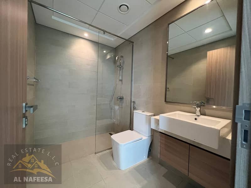 Luxury 1BHK Apartment | Burj Khalifa View + Amenities - Image 8