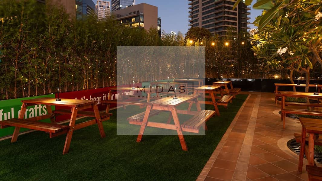20 de-dxbdj-speakeasy-garden-20023_Wide-Hor. jpeg