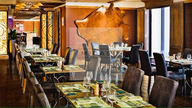 24 dxbdj-restaurant-0222-hor-wide. jpg