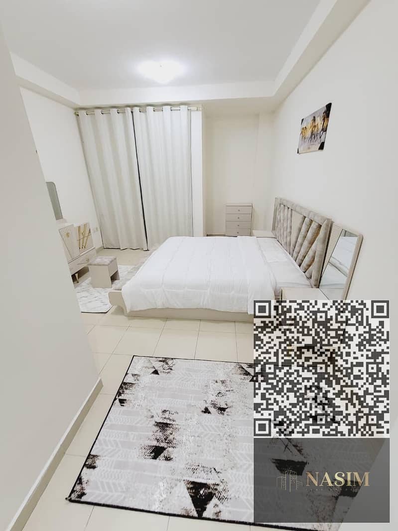 4 4ea44278-369e-467a-ad76-1053b4a9edf0. jpg