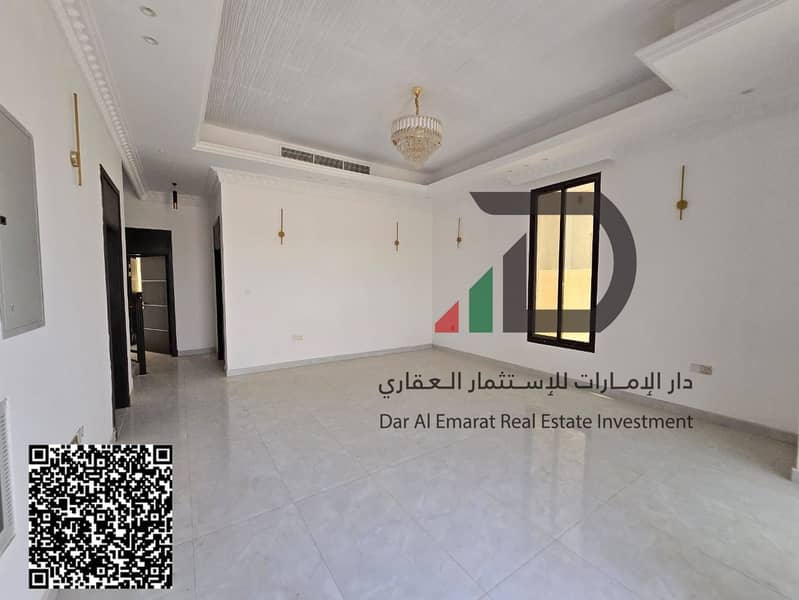 3 WhatsApp Image 2025-10-04 at 09.21. 01. JPG