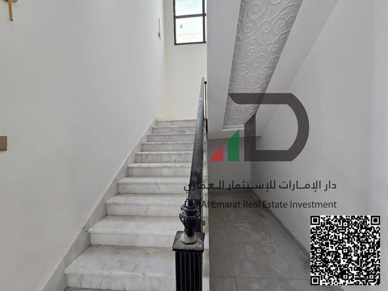 5 WhatsApp Image 2025-10-04 at 09.21. 03. JPG