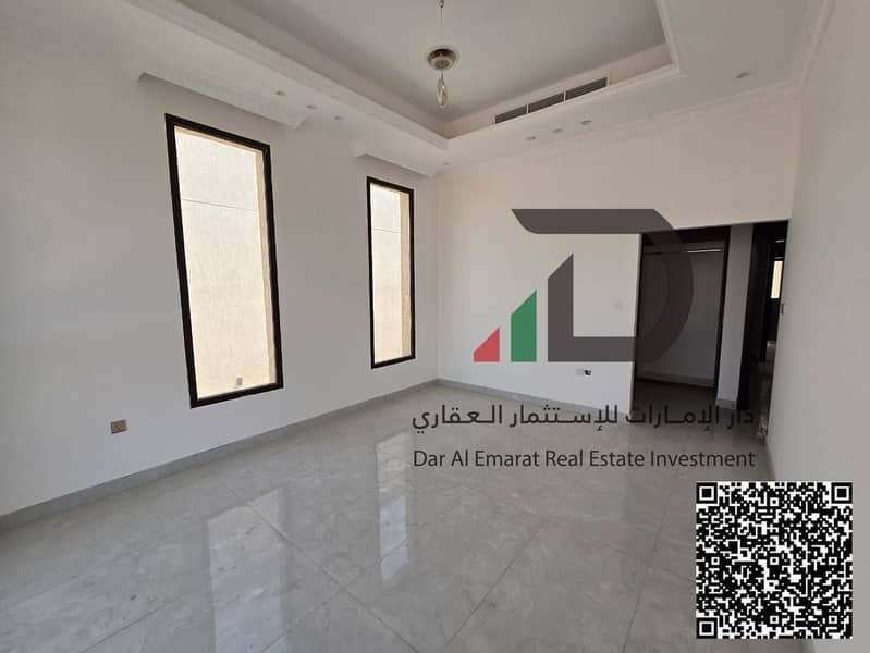 8 WhatsApp Image 2025-10-04 at 09.21. 06. JPG