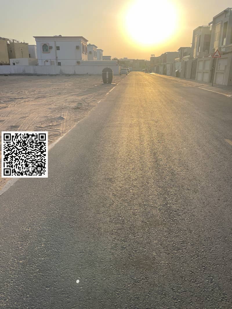 4 WhatsApp Image 2025-10-01 at 17.24. 25. jpeg