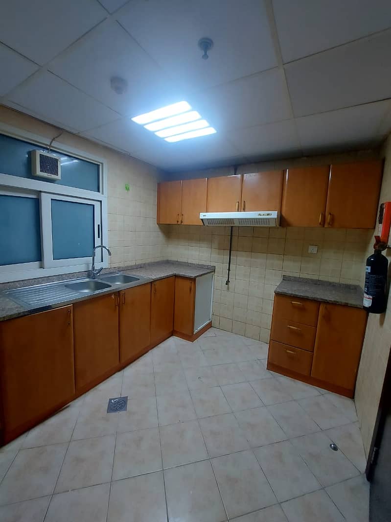 GOOD Size 2Bhk Just 40k Near Sahara Mall Al Nahda Sharjah Call Sulman