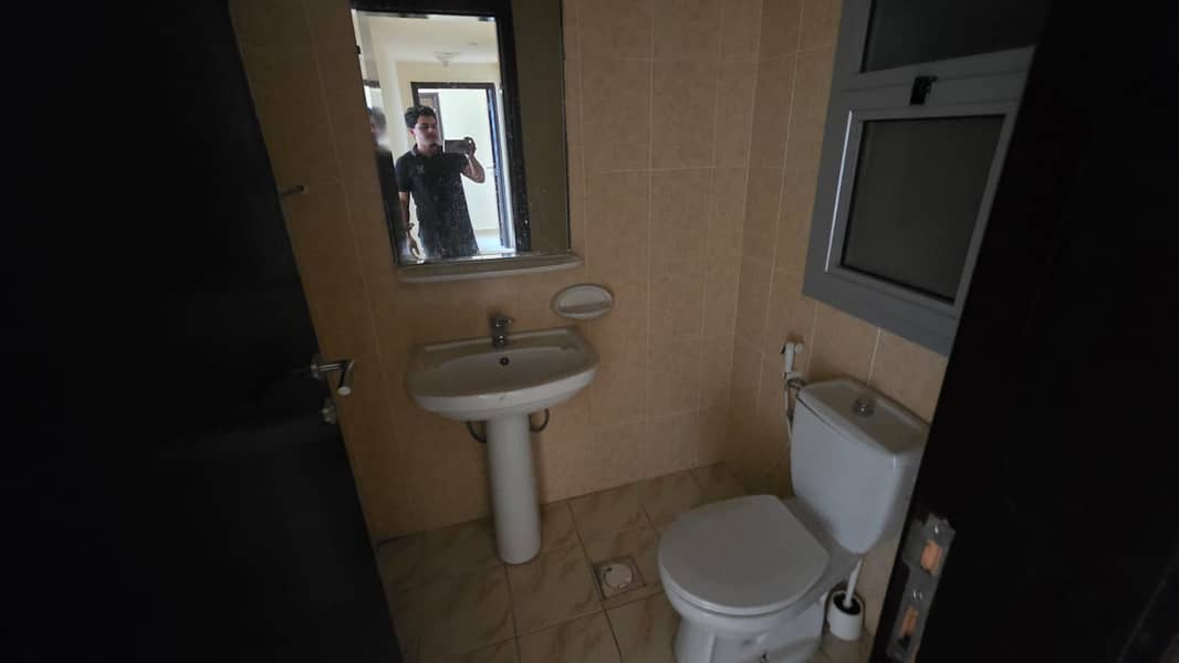 10 IMG-20250927-WA0001. jpg