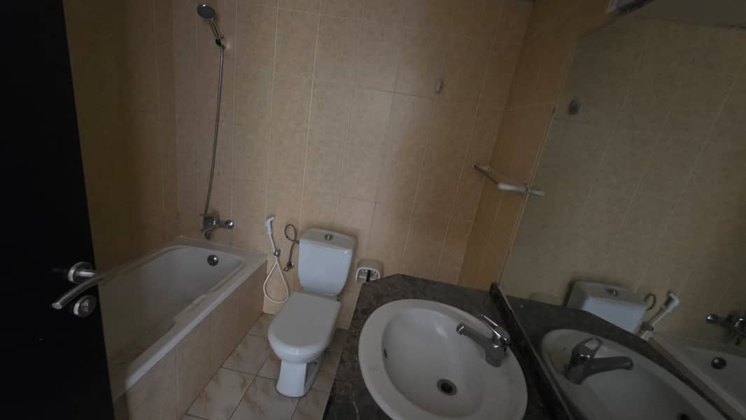 16 IMG-20250927-WA0012. jpg