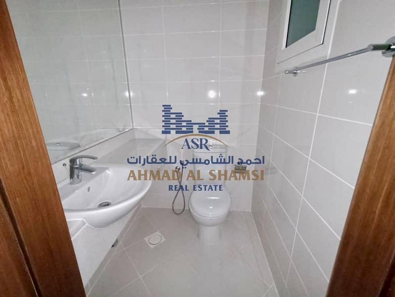 5 eaa5151c-f701-44d1-83ef-ce126ac2b57a. jpg