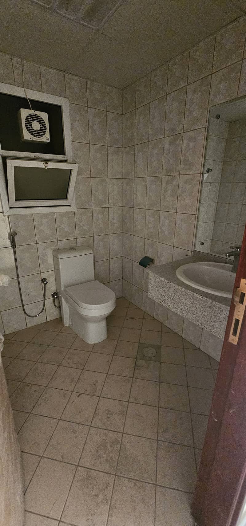 4 1000299727. jpg