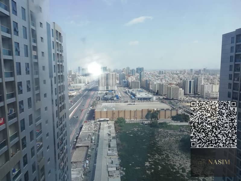 12 c5d36bfb-f15a-4bd8-b8e7-44fad428ebad. jpg