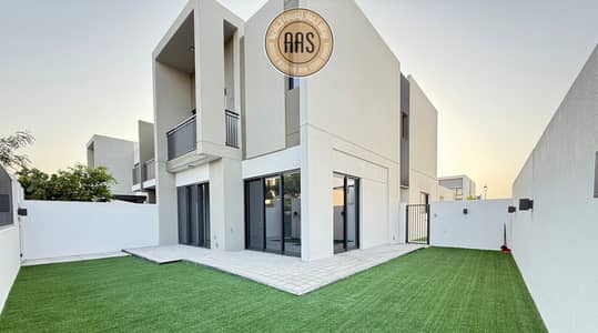 4 Bedroom Villa for Rent in Dubailand, Dubai - IMG_5388. jpg