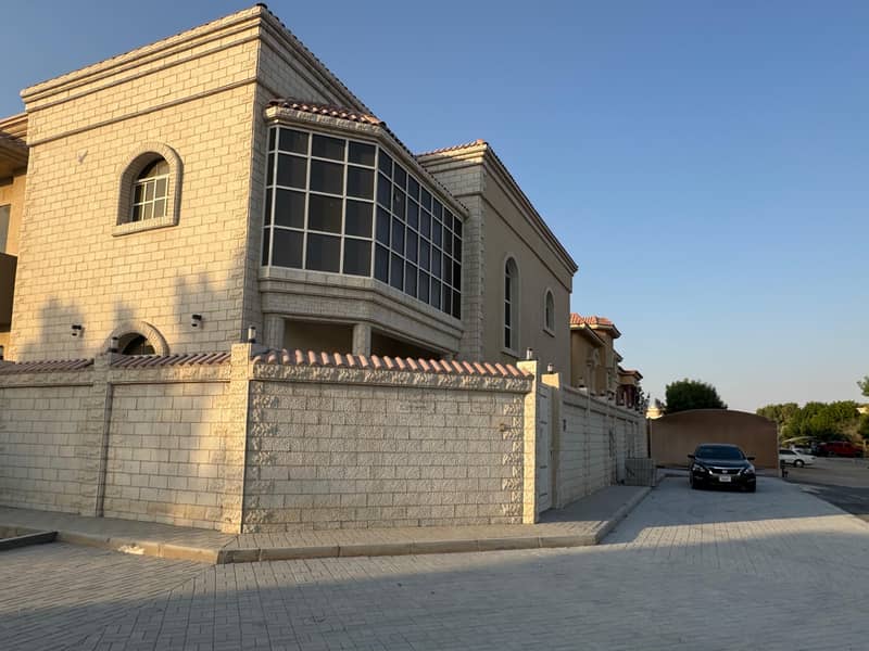 2 صورة واتساب بتاريخ 2025-10-05 في 15.57. 15_7fc737bb. jpg