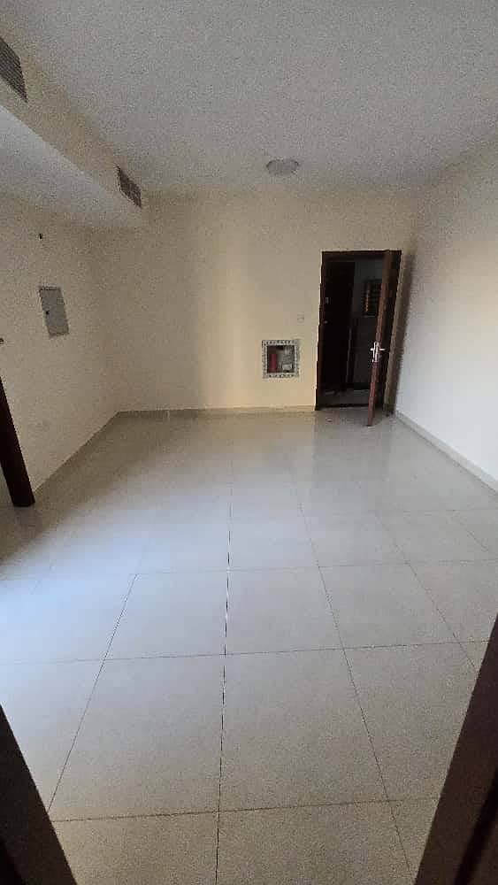 4 WhatsApp Image 2025-10-05 at 5.30. 28 PM. jpeg