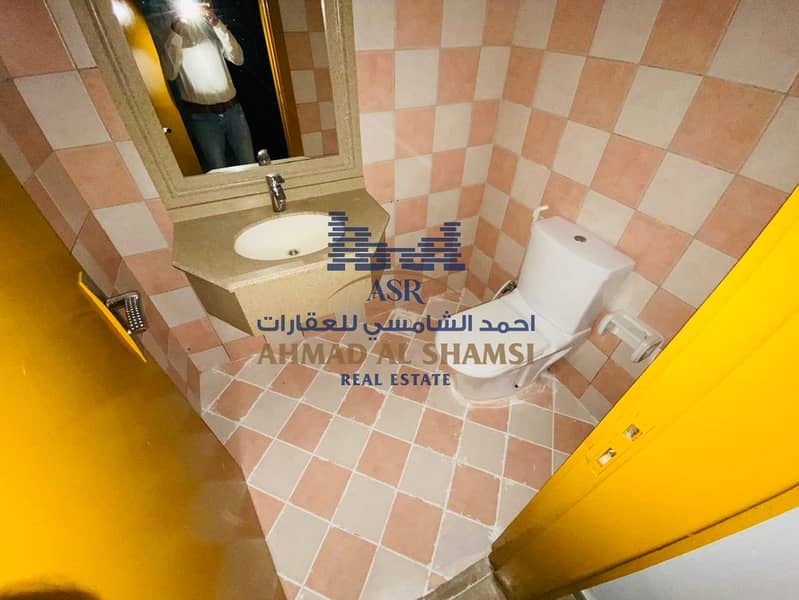 14 5fee792d-37d6-4e83-bbae-85cdb098e39a. jpg