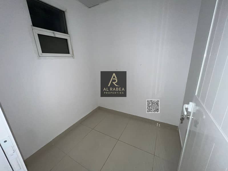 16 ab499a1d-9f26-46ba-80fe-973b279546e8. jpg