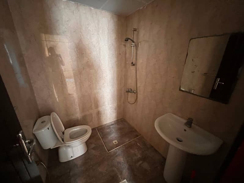 7 صورة واتساب بتاريخ 2025-10-05 في 14.12. 22_c7e09744. jpg