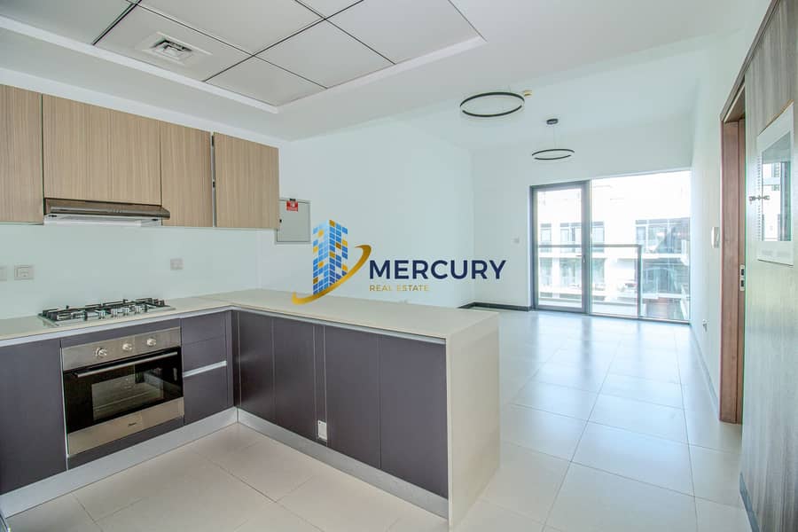 2 Aria-jvc-0555800213-rent3. jpg