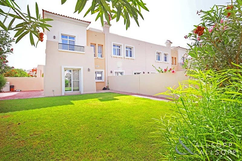 Two Bed Plus Study | End Unit | Vacant Now Two Bed Plus Study | End Unit | Vacant Now