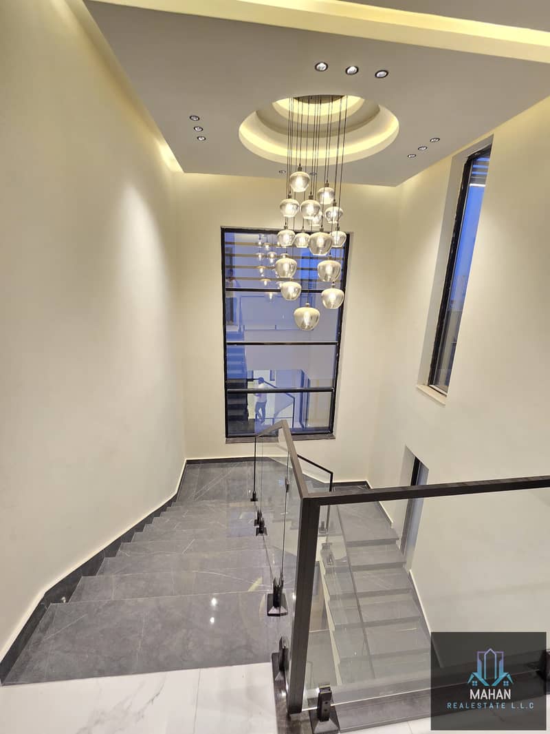 20 1000798209. jpg