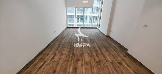 Luxury 1 BHK - Spacious Layout - New Building