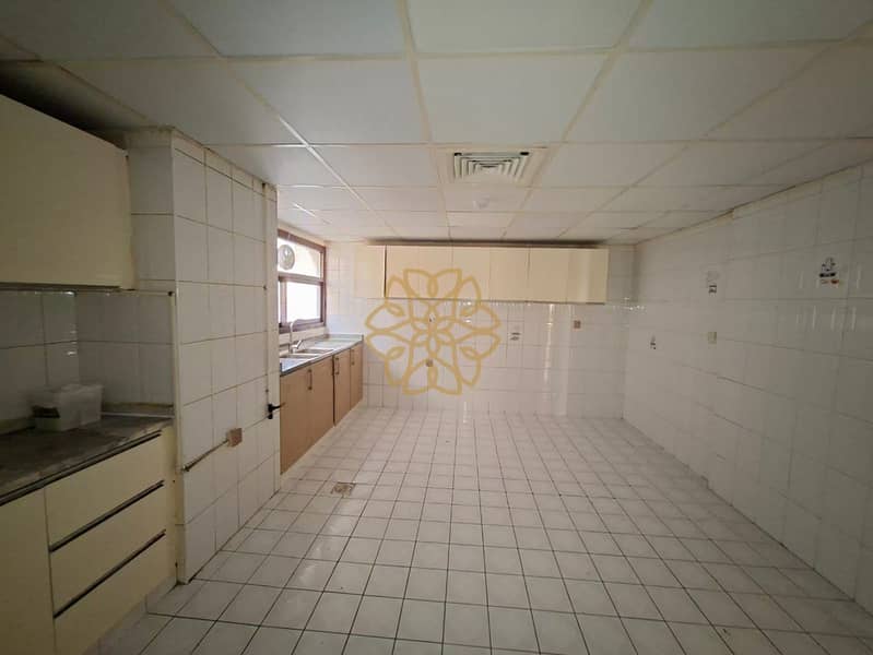 15 IMG-20251003-WA0067. jpg
