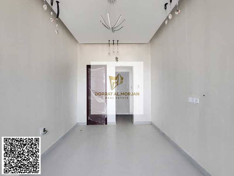 3 WhatsApp Image 2025-10-05 at 11.30. 40 AM (1). jpeg