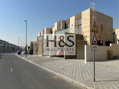 فیلا 4 غرف نوم للبيع في مدينة محمد بن راشد، دبي - YCWP3qCe9ZaIEwfAibm4hvWPC0E8X2Oh7OqNUXpv. jpg