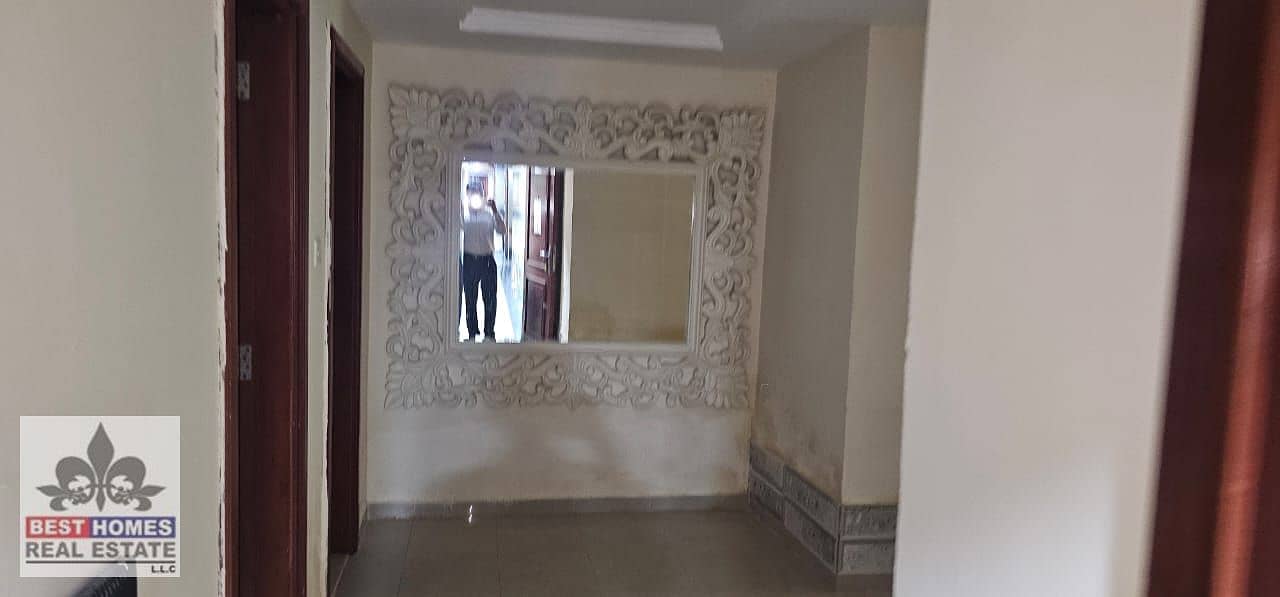 10 HT2BHK15. jpg