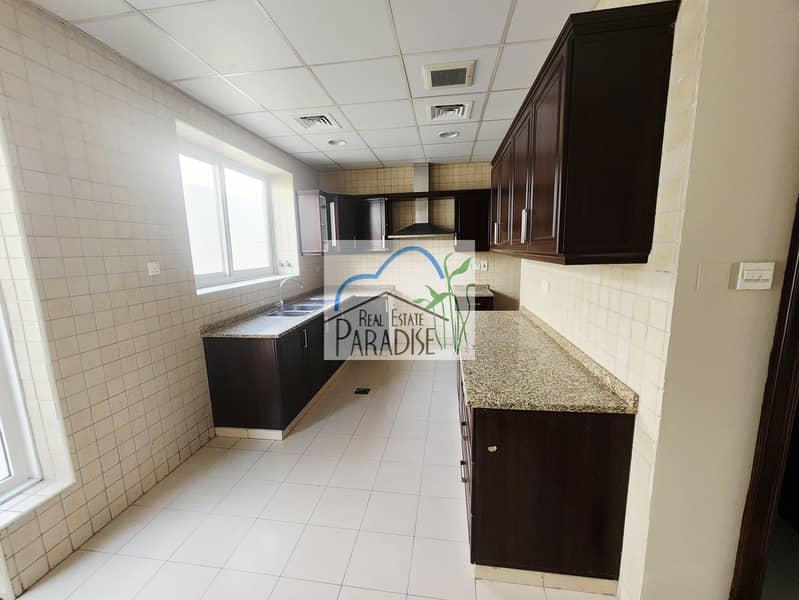 Available modern finish new 4 bedroom 2 master bedrooms villa/maids room/store room/laundry space/private back yard covered parking for rent in mirdif - Image 6