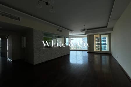 3 Bedroom Apartment for Rent in Jumeirah Lake Towers (JLT), Dubai - Unfurnished | Maids Room | Bright Unit