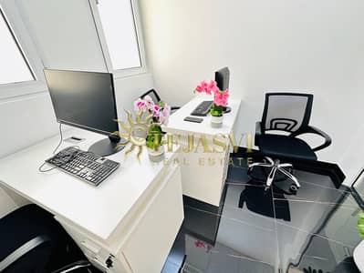 مکتب  للايجار في ديرة، دبي - 357053c2-f356-43ee-8186-63e099d6189d. jpg