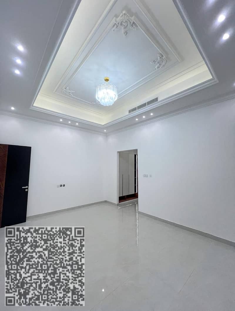 28 ce4fa5e6-da08-4249-85bb-26d878bc1696. jpg