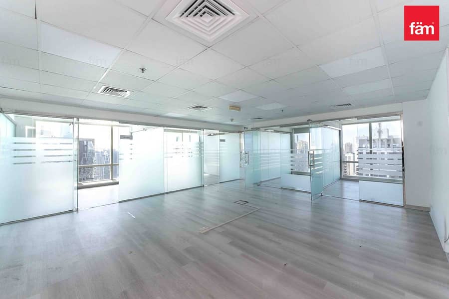 Офис в Джумейра Лейк Тауэрз (ДжЛТ)，JLT Кластер W，Лива Хайтс, 220000 AED - 12986587