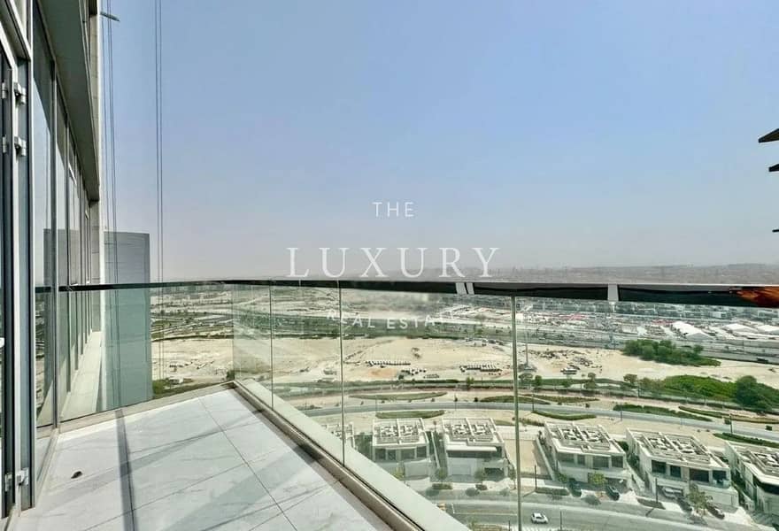 2 Ready_to_move_I_Lagoon_View_I_High_floor-3. jpg