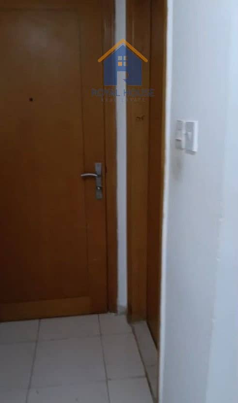 6 WhatsApp Image 2025-10-06 at 11.47. 00_fc95e72d. jpg