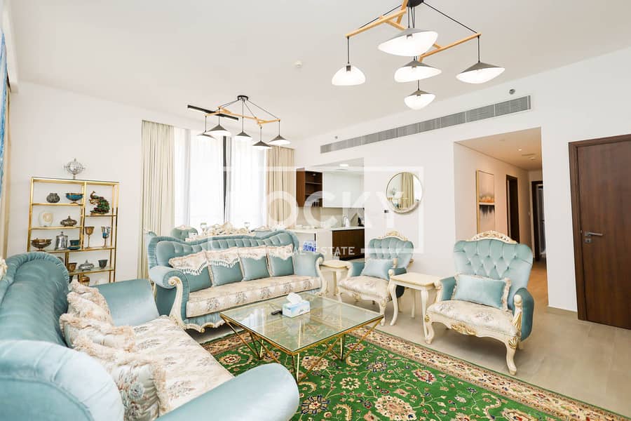 Luxury Finishing|Private Jacuzzi|Spacious Layout Luxury Finishing|Private Jacuzzi|Spacious Layout