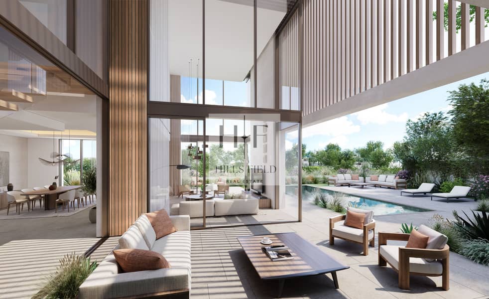 2 The Acres 5BR Courtyard. jpg