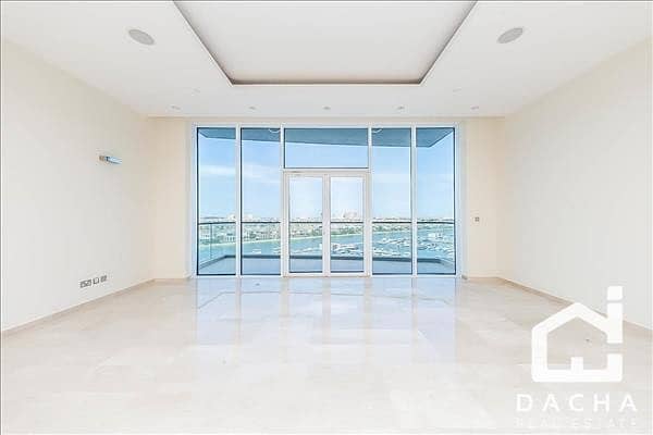 Exclusive / High Floor / End Unit / Vacant