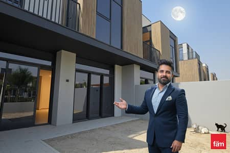 3 Bedroom Townhouse for Rent in Mudon, Dubai - 3BR G+2 | Prime location close to park| Single Row