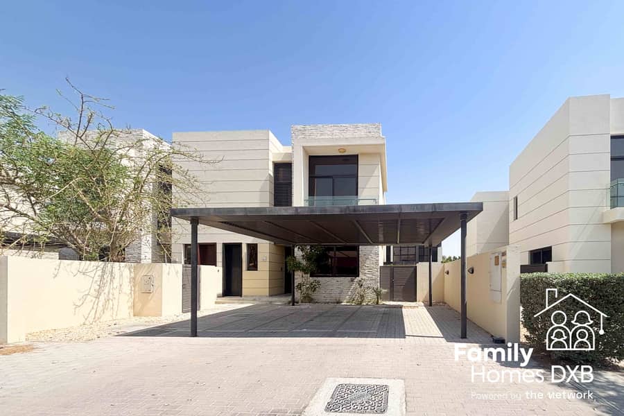 3BR En-suite Townhouse | Flora | Prime Location
