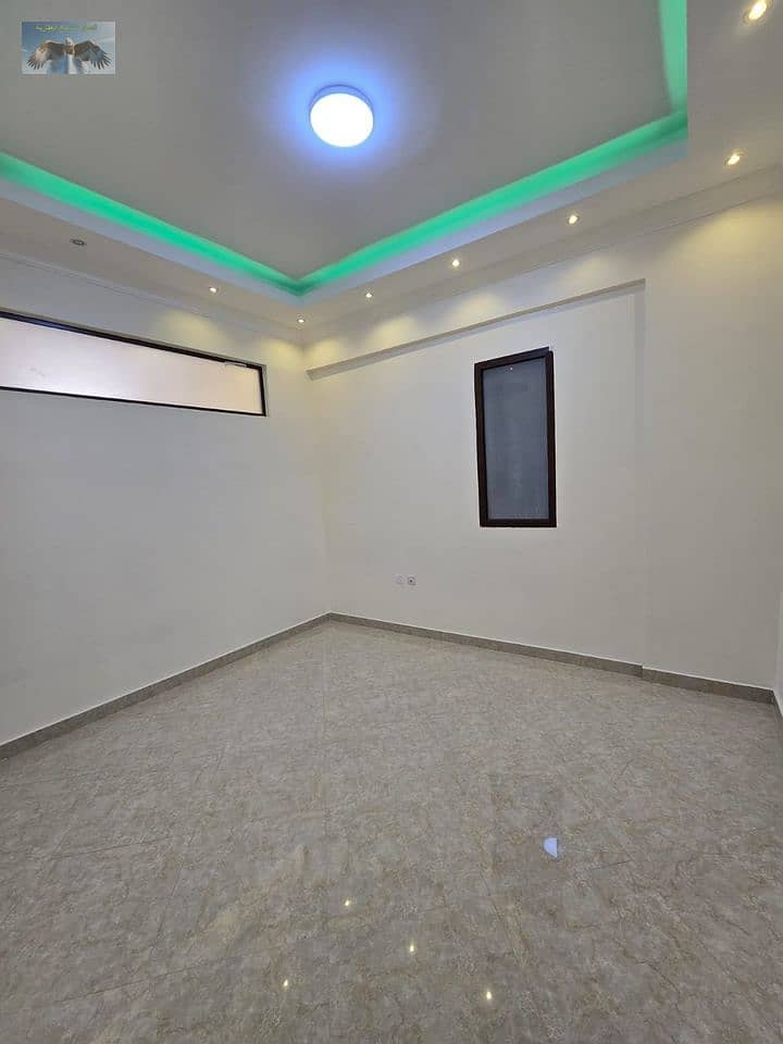 8 صورة واتساب بتاريخ 2025-10-04 في 20.55. 53_29635451. jpg