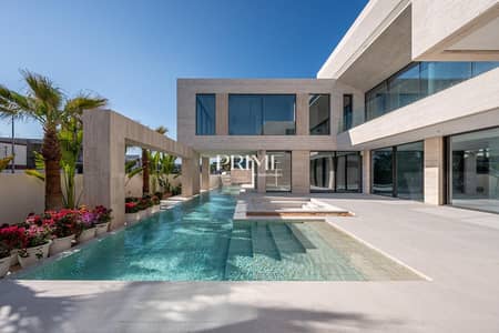 7 Bedroom Villa for Sale in Pearl Jumeirah, Dubai - Luxury Mansion | Brand New | Beach access