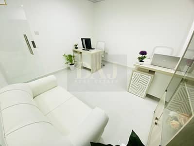 مکتب  للايجار في ديرة، دبي - 9a9ab98d-0546-4c1c-abd8-fb2c6df20bef. jpg