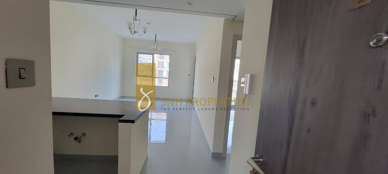 Unfurnished 2 BR | Big Layout | Community View