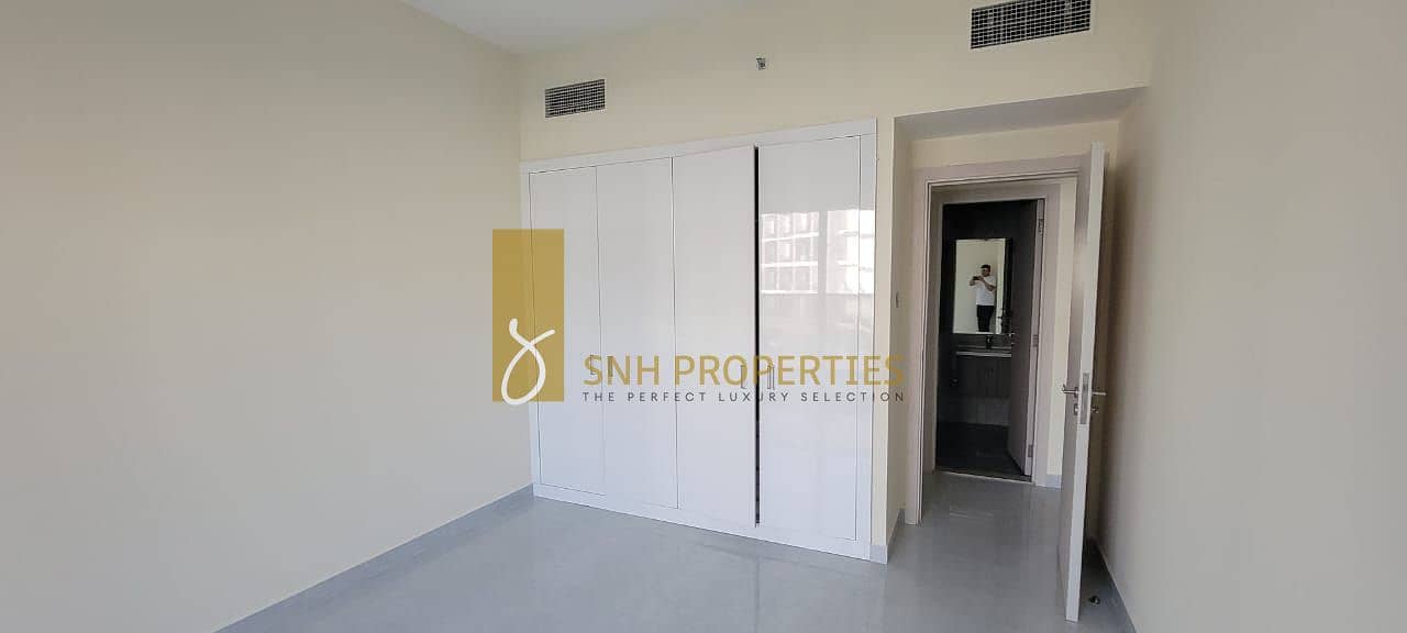 Unfurnished 2 BR | Big Layout | Community View - Image 17