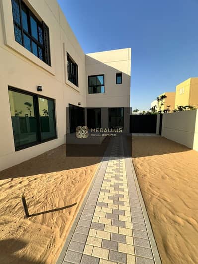 فیلا 5 غرف نوم للبيع في الرحمانية، الشارقة - IMG-20251003-WA0008. jpg