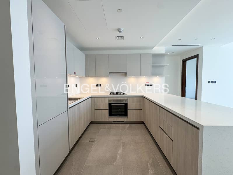 Vacant | High Floor | Huge Layout Unit