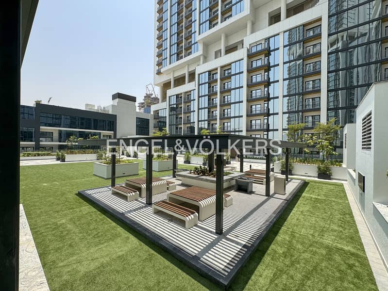 Vacant | High Floor | Huge Layout Unit - Image 22